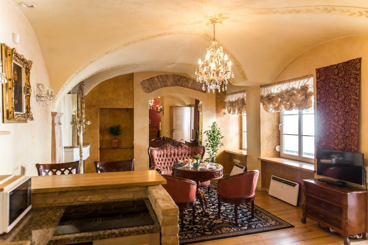 Antique Old Town Studio By Urban Rent VNO Exterior foto